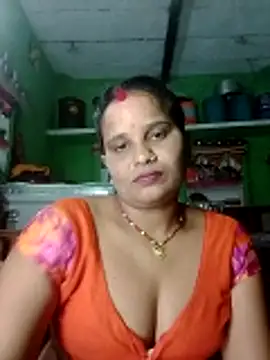 Snapshot of Shivani09900 chatting on 05/28/26, 07:55 Shivani09900 online show from 05/28/26, 07:55