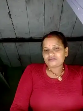 Shivani09900 online show from 06/17/26, 09:05