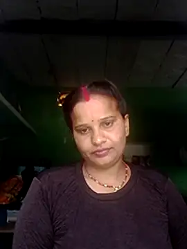 Shivani09900 online show from 07/05/26, 06:20