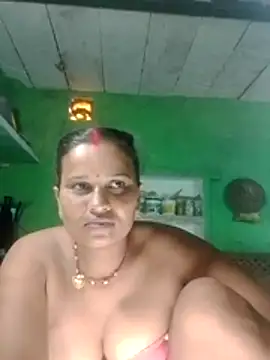 Shivani09900 online show from 07/10/26, 09:01