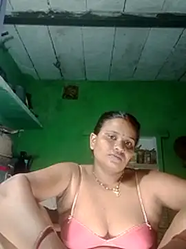 Shivani09900 online show from 07/10/26, 09:06