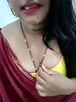 Snapshot of Ramya_456 chatting on 05/26/26, 05:03 Ramya 456 online show from 05/26/26, 05:03