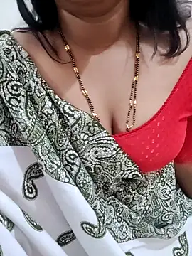 Snapshot of Ramya_456 chatting on 05/27/26, 04:09 Ramya 456 online show from 05/27/26, 04:09