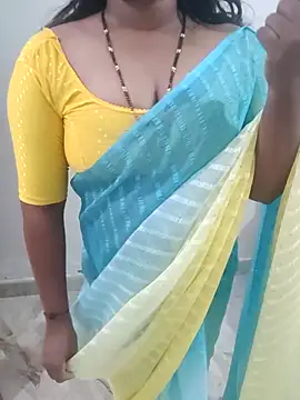Snapshot of Ramya_456 chatting on 06/05/26, 08:42 Ramya 456 online show from 06/05/26, 08:42