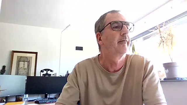 HotLucas66 online show from 07/16/26, 09:59