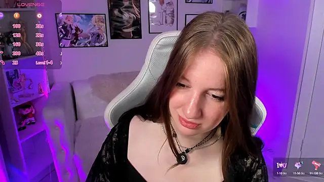 Elisabeth Binder online show from 06/29/26, 03:24
