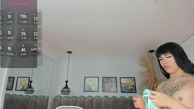 Snapshot of Hanna__mitsury_ chatting on 05/09/26, 12:32 Hanna mitsury online show from 05/09/26, 12:32