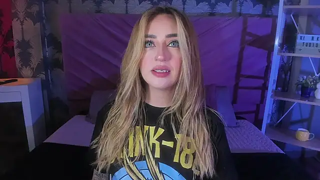  mykinkydoll  online show from 06/26/26, 08:46