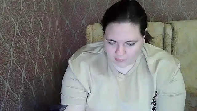 Snapshot of ElviraOreilllyX chatting on 04/22/26, 06:31 ElviraOreilllyX online show from 04/22/26, 06:31