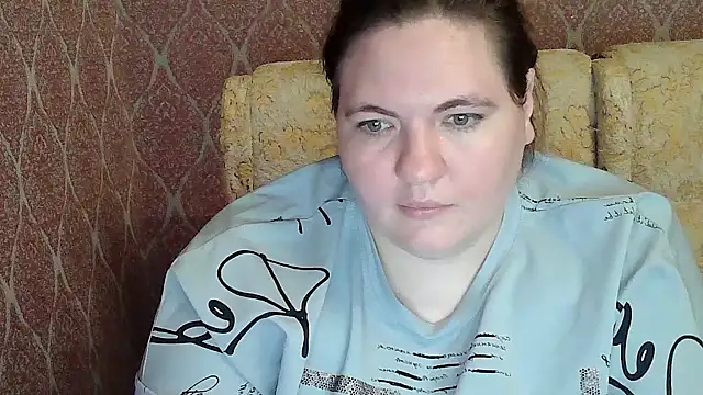 Snapshot of ElviraOreilllyX chatting on 05/15/26, 06:15 ElviraOreilllyX online show from 05/15/26, 06:15