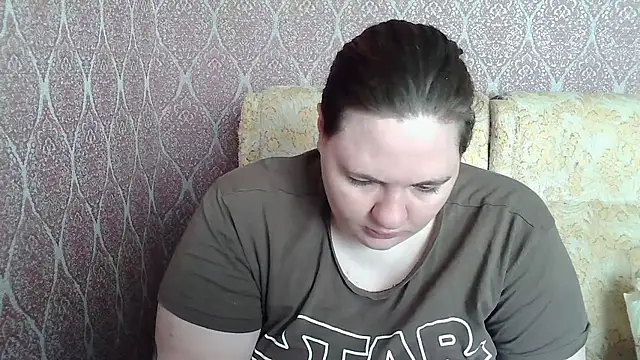 Snapshot of ElviraOreilllyX chatting on 06/02/26, 08:16 ElviraOreilllyX online show from 06/02/26, 08:16