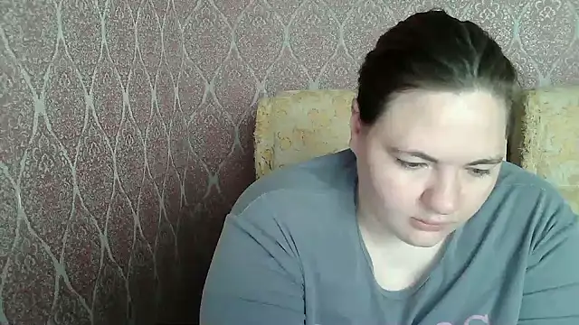 Snapshot of ElviraOreilllyX chatting on 06/07/26, 07:34 ElviraOreilllyX online show from 06/07/26, 07:34