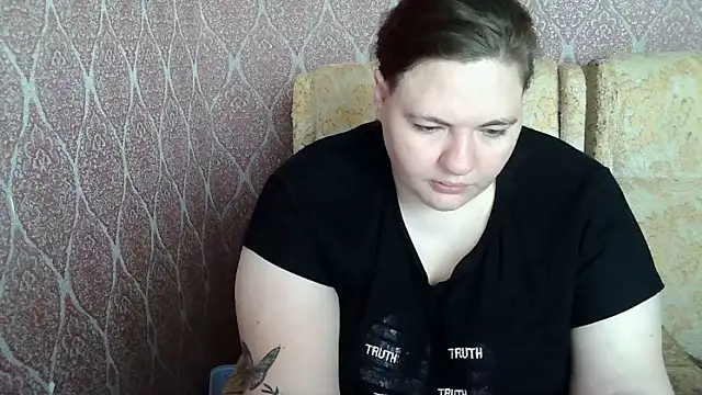 Snapshot of ElviraOreilllyX chatting on 06/11/26, 07:39 ElviraOreilllyX online show from 06/11/26, 07:39