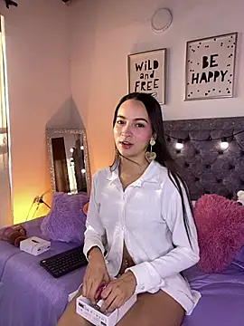 Daphne Rosse online show from 07/25/26, 11:30