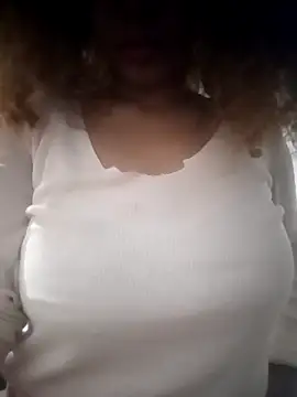 SolashLitzy Curly online show from 06/12/26, 08:24