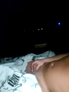 Snapshot of Cutecamboy4you chatting on 04/13/26, 04:29 Cutecamboy4you online show from 04/13/26, 04:29