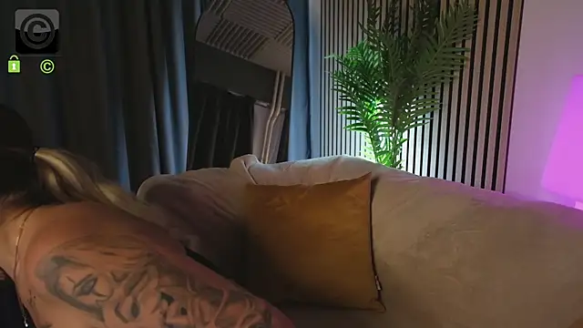 Ema Reese online show from 07/11/26, 04:37
