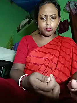 Snapshot of puja560 chatting on 05/25/26, 02:17 puja560 online show from 05/25/26, 02:17