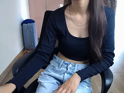 Sweety piyu online show from 06/03/26, 04:15