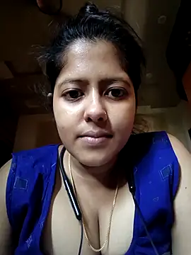 Snapshot of Aditi_sarkar chatting on 05/05/26, 10:01 Aditi sarkar online show from 05/05/26, 10:01