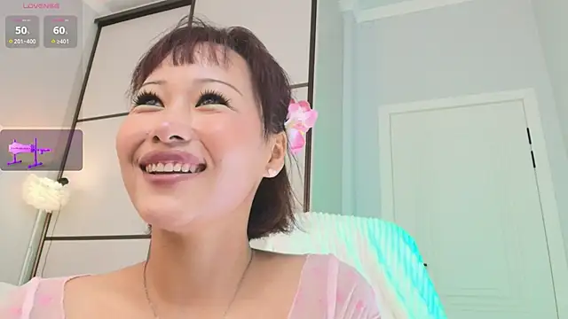 Snapshot of hangiho chatting on 06/08/26, 03:07 hangiho online show from 06/08/26, 03:07
