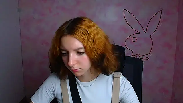 Butterfly Milly online show from 06/23/26, 05:49