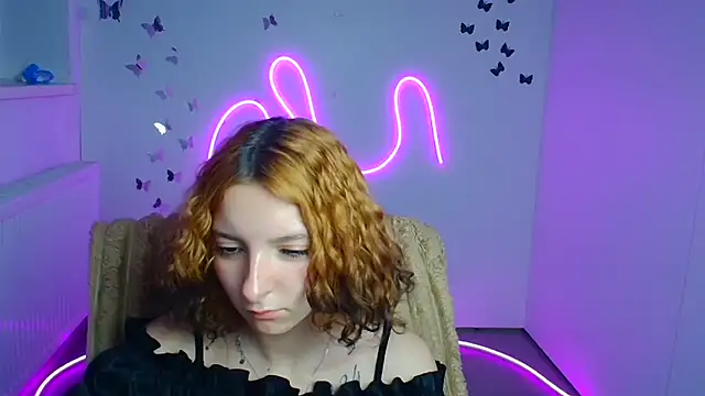 Butterfly Milly online show from 06/25/26, 12:31