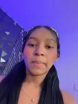 Snapshot of Angelicamayson chatting on 06/11/26, 11:30 Angelicamayson online show from 06/11/26, 11:30
