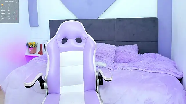 princess skinny  online show from 06/25/26, 02:33