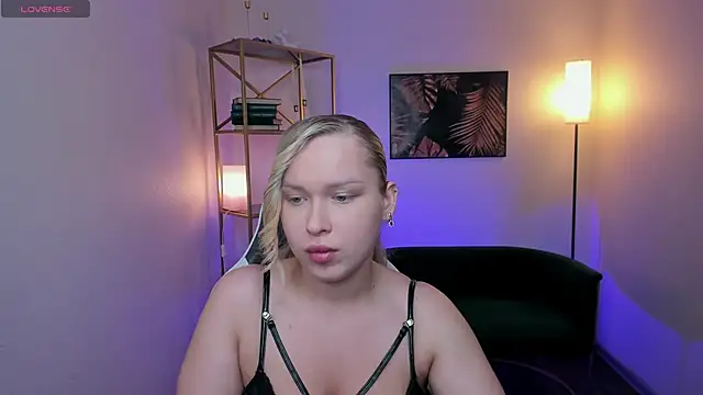 angelic coy online show from 06/09/26, 10:49