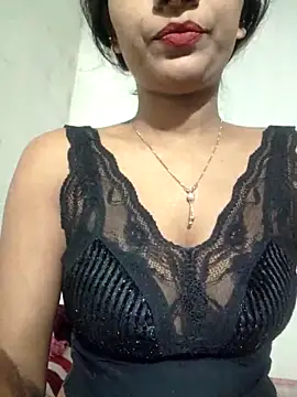 Snapshot of khushi_ji00 chatting on 05/15/26, 05:31 khushi ji00 online show from 05/15/26, 05:31