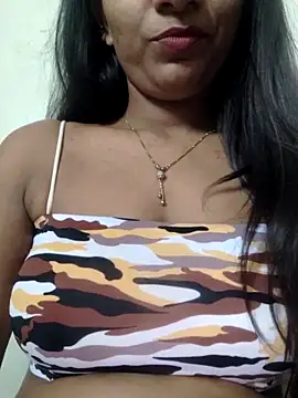 Snapshot of khushi_ji00 chatting on 06/02/26, 10:17 khushi ji00 online show from 06/02/26, 10:17