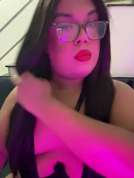 NicoleBBigAss online show from 05/10/26, 02:50