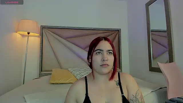 Snapshot of AfroditaVega_ chatting on 04/04/26, 05:54 AfroditaVega online show from 04/04/26, 05:54