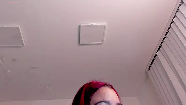 Snapshot of AfroditaVega_ chatting on 04/15/26, 07:58 AfroditaVega online show from 04/15/26, 07:58