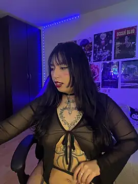 Snapshot of Hinataaa_ chatting on 06/10/26, 04:34 Hinataaa online show from 06/10/26, 04:34