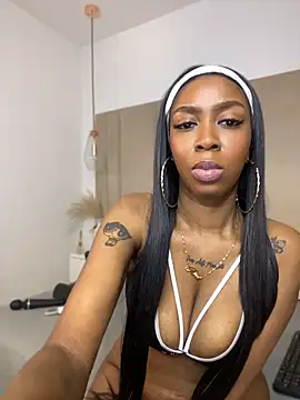 SarayCortez online show from 07/02/26, 08:37