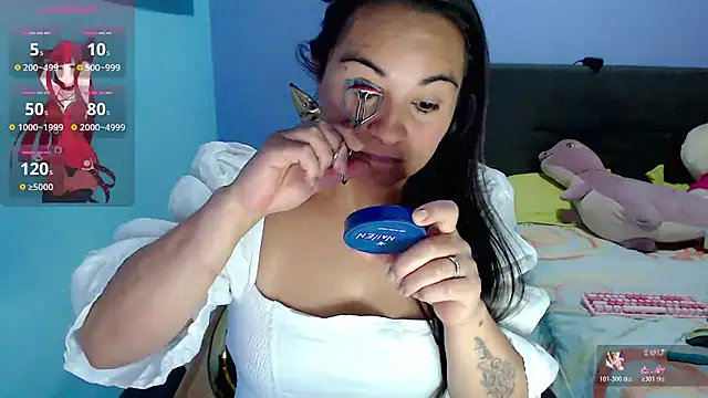 Snapshot of kyra_sol chatting on 06/07/26, 02:37 kyra sol online show from 06/07/26, 02:37