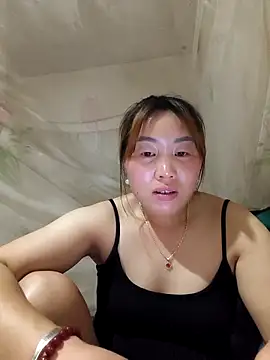 Snapshot of he-se-kin chatting on 04/12/26, 02:55 he-se-kin online show from 04/12/26, 02:55