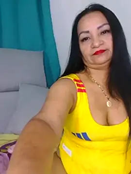 Snapshot of antonelamistresxxx chatting on 06/14/26, 12:30 antonelamistresxxx online show from 06/14/26, 12:30