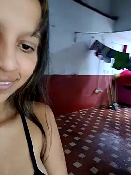 Snapshot of naty_18 chatting on 04/03/26, 06:55 naty 18 online show from 04/03/26, 06:55