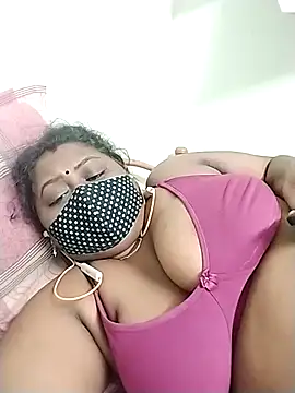 Snapshot of Tamil-Dhara chatting on 04/12/26, 09:31 Tamil-Dhara online show from 04/12/26, 09:31