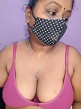 Snapshot of Tamil-Dhara chatting on 04/29/26, 04:33 Tamil-Dhara online show from 04/29/26, 04:33