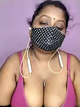 Snapshot of Tamil-Dhara chatting on 04/29/26, 05:41 Tamil-Dhara online show from 04/29/26, 05:41