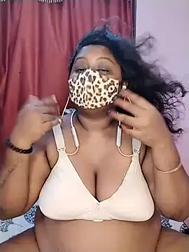 Snapshot of Tamil-Dhara chatting on 05/28/26, 05:43 Tamil-Dhara online show from 05/28/26, 05:43