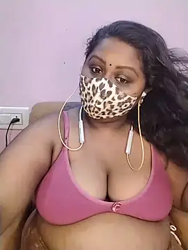 Snapshot of Tamil-Dhara chatting on 06/07/26, 04:33 Tamil-Dhara online show from 06/07/26, 04:33