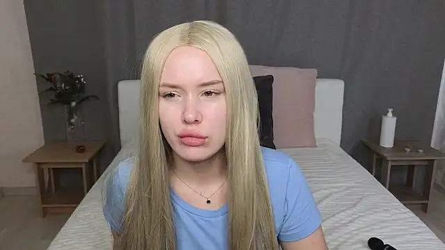 MelissaAvis online show from 07/07/26, 06:47