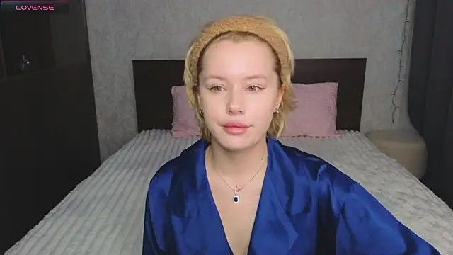 MelissaAvis online show from 08/06/26, 03:52