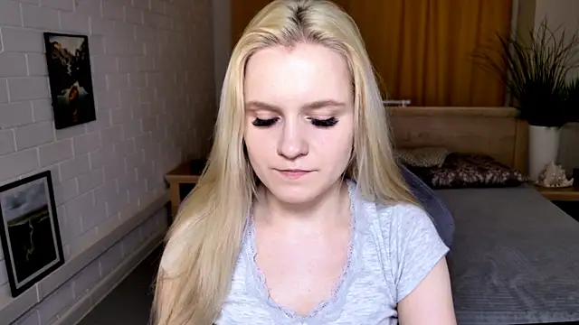 Snapshot of SherriButlers chatting on 06/10/26, 05:07 SherriButlers online show from 06/10/26, 05:07