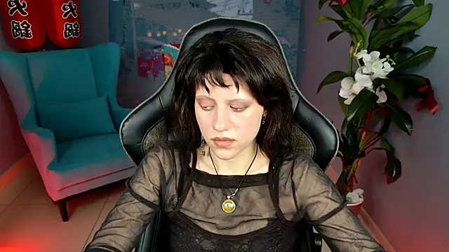 Snapshot of LidaDarknet chatting on 05/11/26, 02:45 LidaDarknet online show from 05/11/26, 02:45